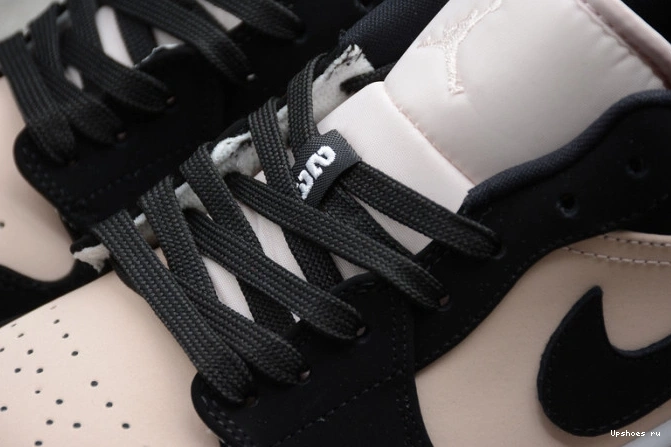 DC0774-003  Low Jordan (W) Black Ice Guava 1 0404